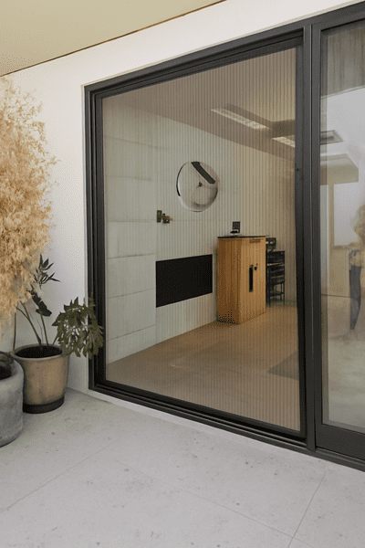 Space-Saving Sliding Nets for Windows and Doors